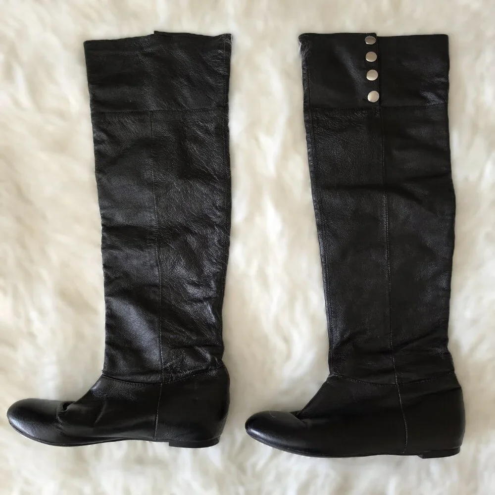 Chinese Laundry Leather Over The Knee Boots Black size 7M Flat Snap Buttons